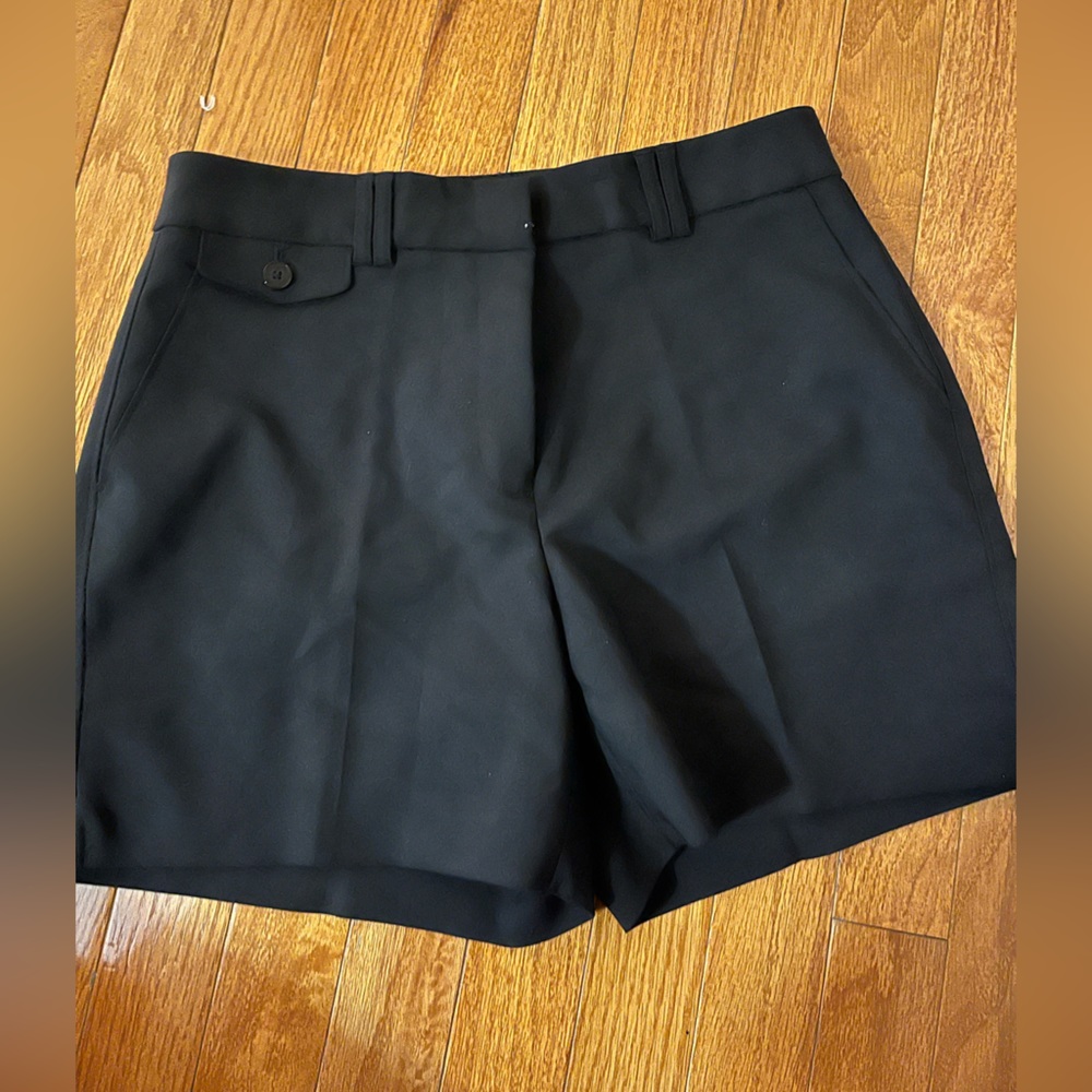 White House Black Market 5 inch Shorts